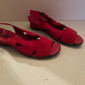 ARCHE Heeled Sandals